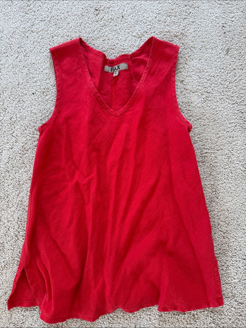 Flax sleeveless V-neck tank in bright red